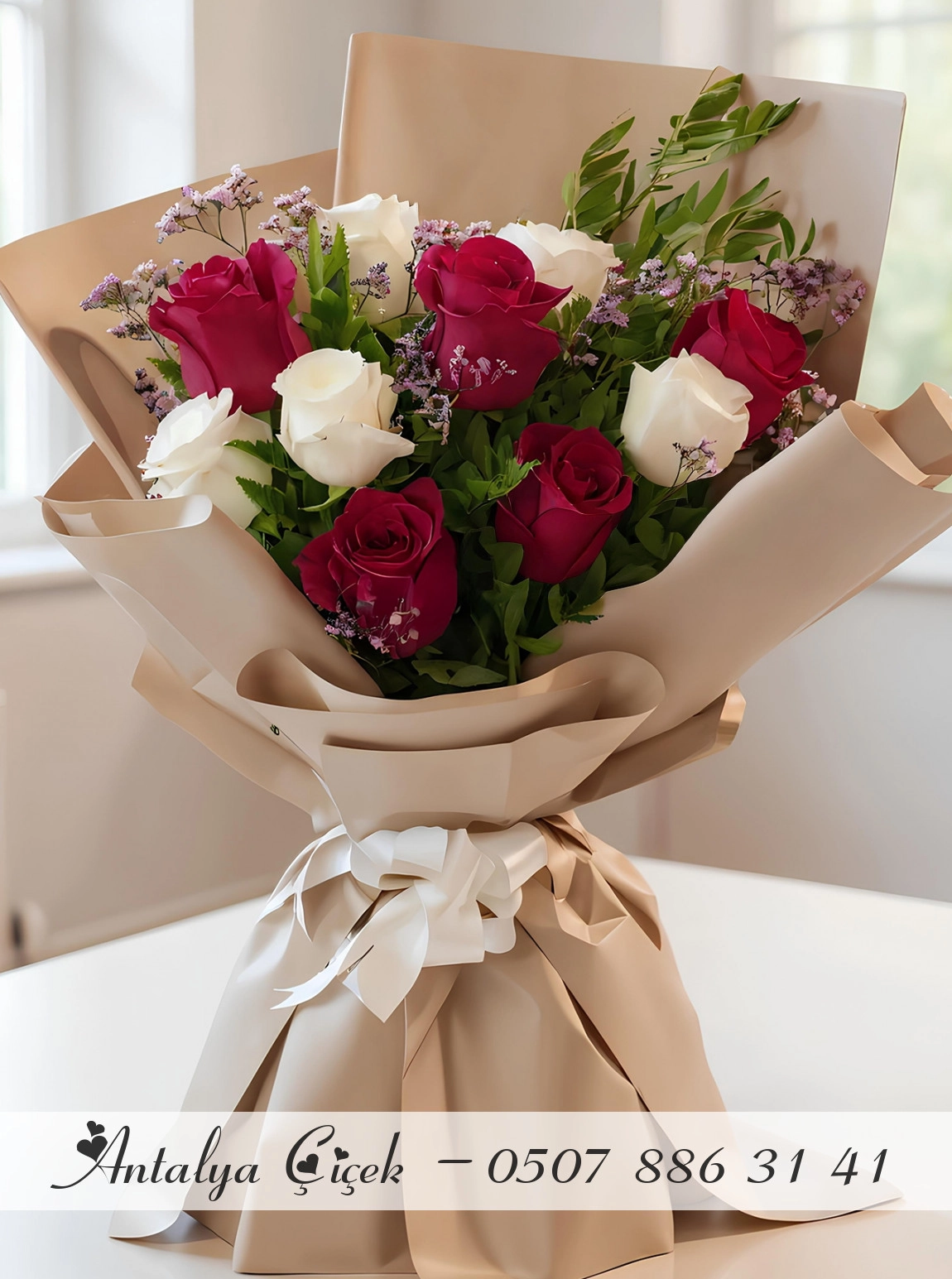 10 Tane Güllü Buket