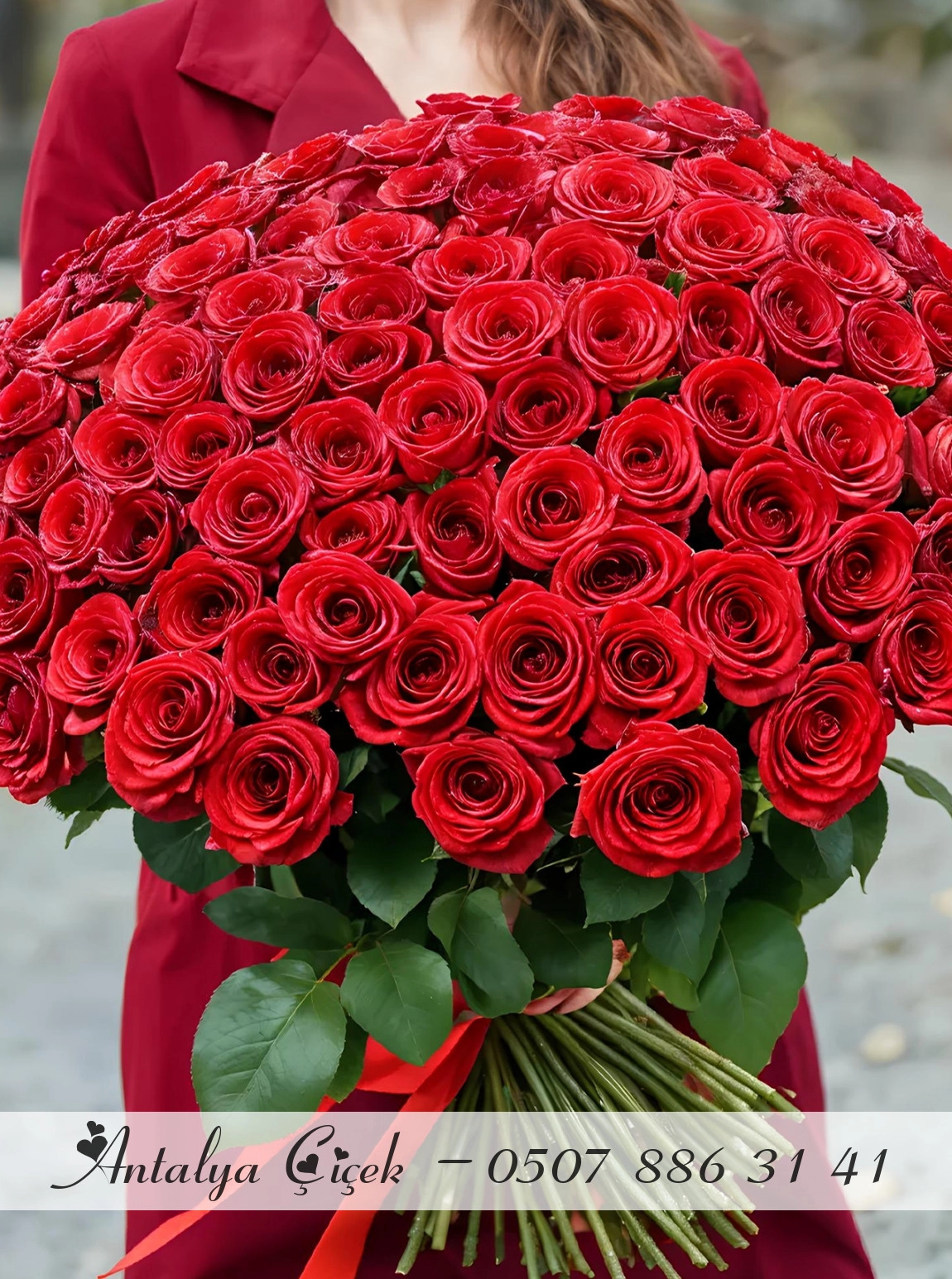 41 Tane Büyük Boy Kırmızı Gül Buketi