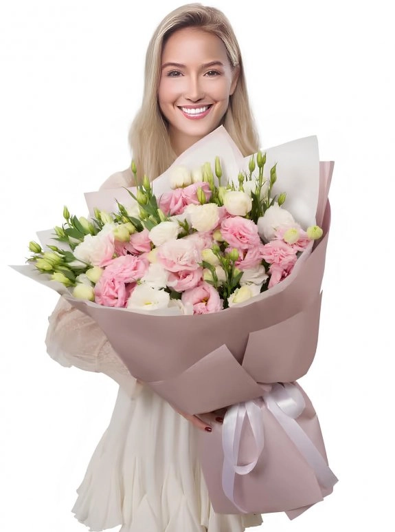 15 Beyaz Gül ve Pembe Buket