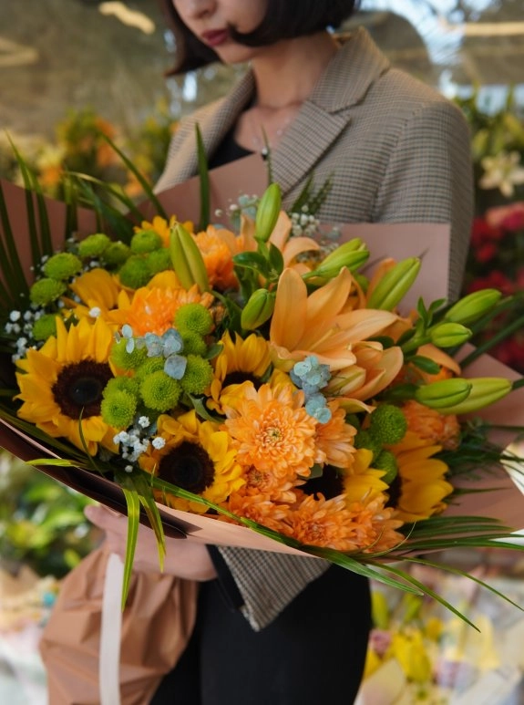 Ayçiçeği Ve Kasımpatı Buketi